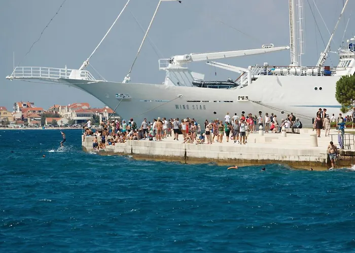 Awesome In With Wifi Апартаменты